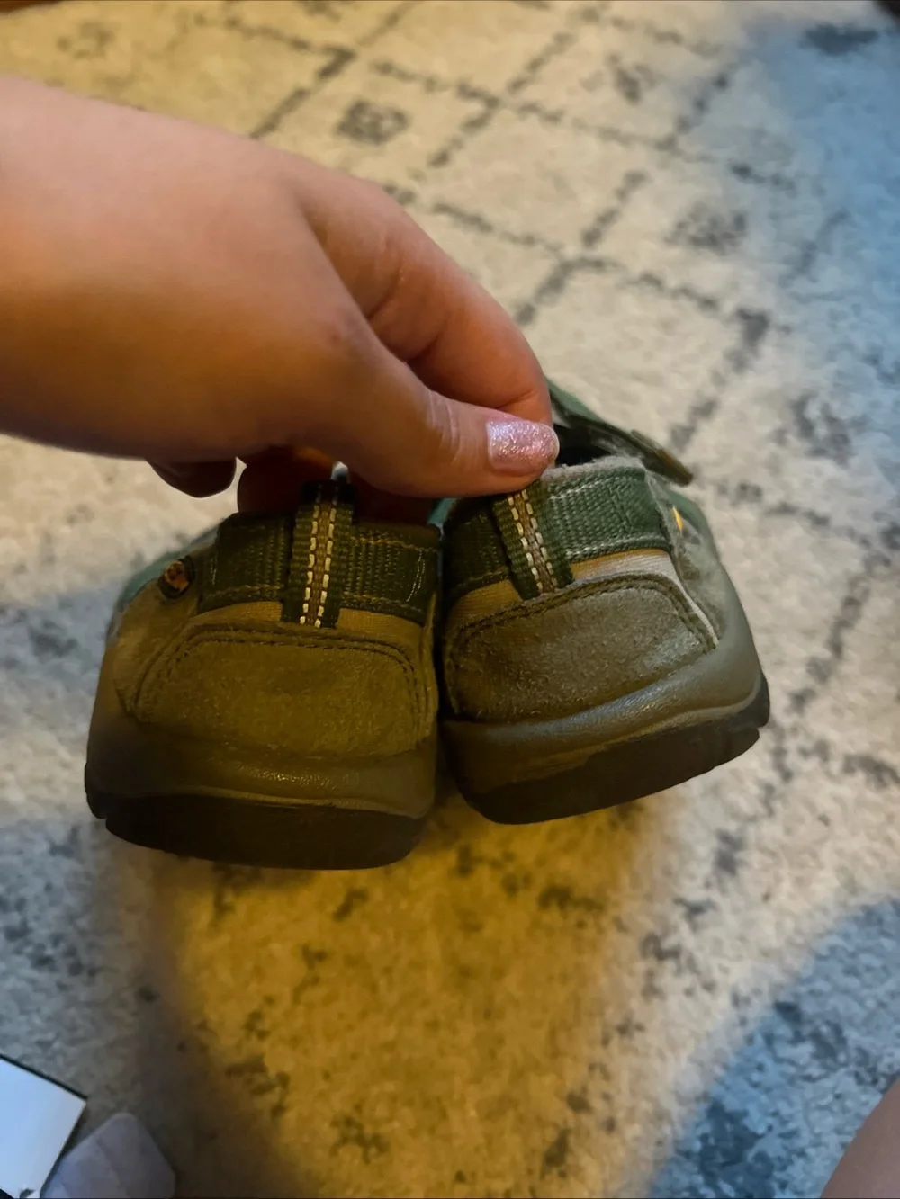 KEEN Kids Green Closed-Toe Outdoor Sandals